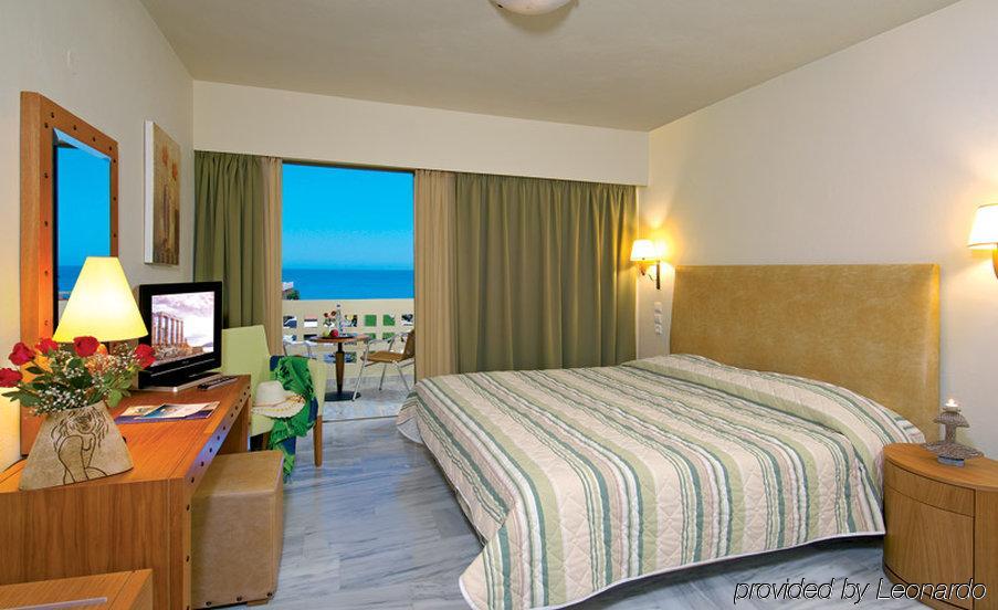 Margarita Beach Hotel Ajía Marína Kültér fotó